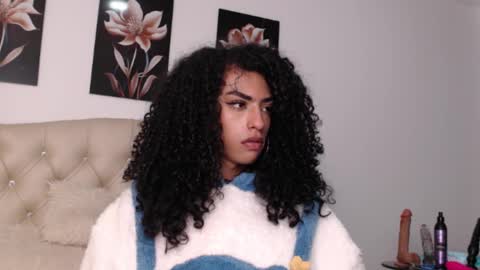 Snapshot of abigail_f00x chatting on February 7, 5:10 am Abigail online show from February 7, 5:10 am