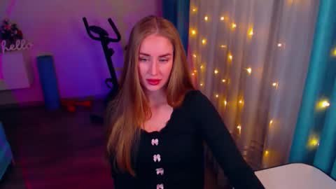Anna online show from December 2, 7:11 pm