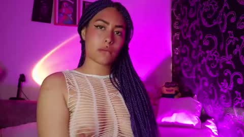 Snapshot of abigail_hobbs2 chatting on February 20, 3:41 pm Aby online show from February 20, 3:41 pm