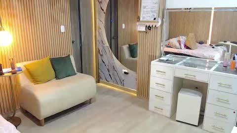 abigailowensss online show from February 10, 12:57 am