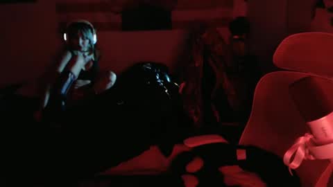 ablackbunny online show from October 1, 5:17 am