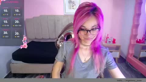 abril_ch_ online show from October 15, 11:00 am