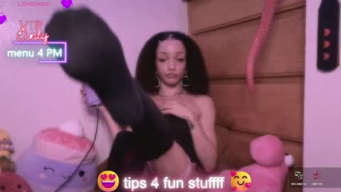 Peach online show from May 24, 3:14 am