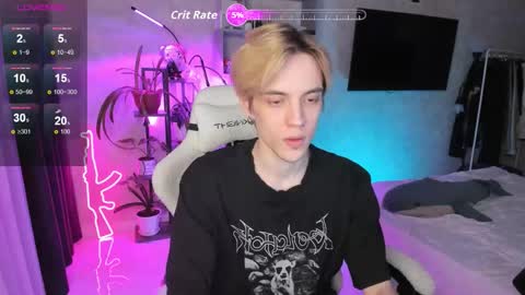 abslut online show from March 12, 4:44 pm