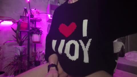 abslut online show from February 11, 10:57 pm