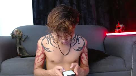 Snapshot of abyss_angel chatting on January 21, 7:50 pm Abyss Angel online show from January 21, 7:50 pm
