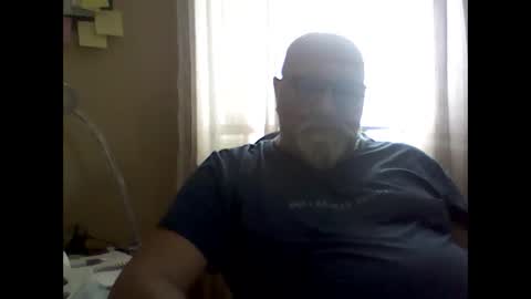 Snapshot of acastor chatting on December 13, 5:32 pm acastor online show from December 13, 5:32 pm