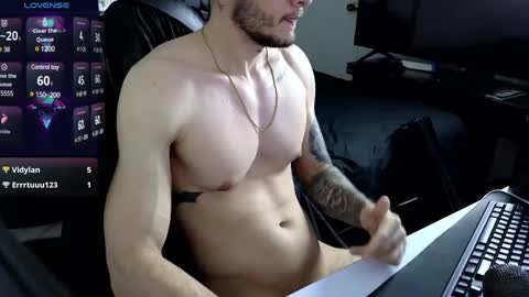 acedksr online show from December 6, 6:31 am