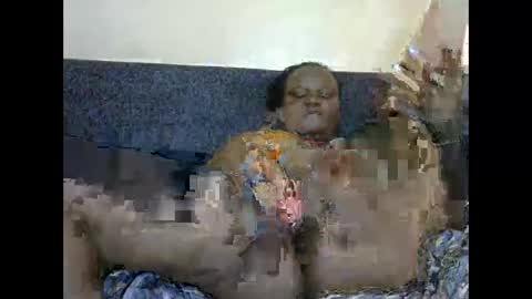 MAUREEN online show from March 5, 11:17 am