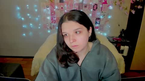 Kate online show from March 27, 2:39 am