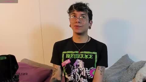 Jhonny online show from October 31, 3:29 am