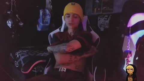 Acid Milo online show from February 27, 9:40 pm
