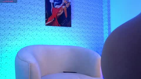 Snapshot of adablue25 chatting on January 21, 2:33 am Ada Blue online show from January 21, 2:33 am