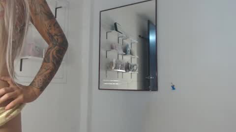 adagny online show from November 17, 12:13 am