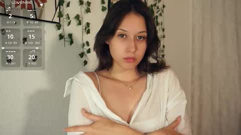 Lily n Jenny online show from September 16, 6:44 pm