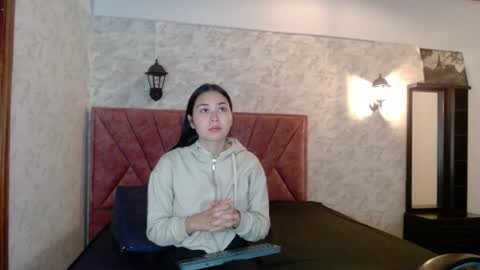 Adaira online show from November 19, 5:18 am