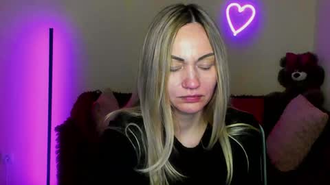 Adalina online show from April 8, 6:33 pm