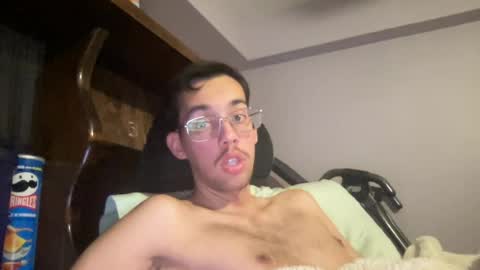 adam88231 online show from June 18, 5:24 am