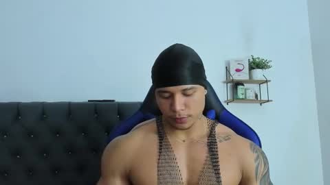 adam boss online show from March 10, 9:02 am