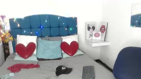 adam_morgan2 online show from November 24, 5:28 am