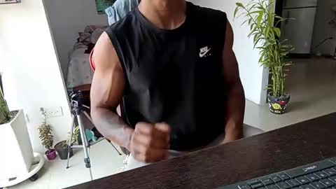 Adam Valencia online show from February 14, 5:04 pm