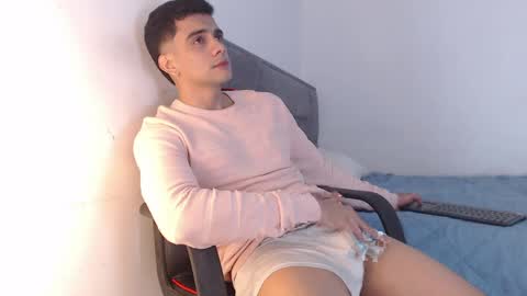 Hello guys excuse my absence I will be absent for several days for health reasons I hope you understand thank you very much. online show from April 7, 4:47 am