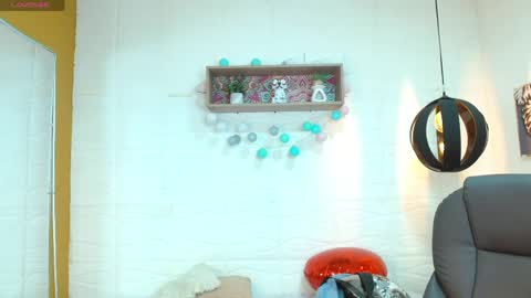 Adam online show from April 7, 9:17 pm