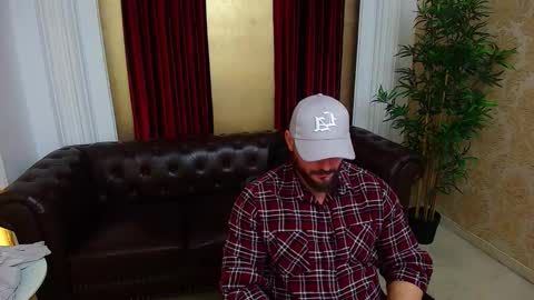 AdamJameson online show from December 3, 6:58 am