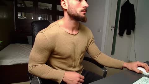 AdamJameson online show from February 19, 6:22 am