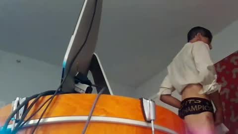 TaylorSexbot online show from November 15, 11:39 pm