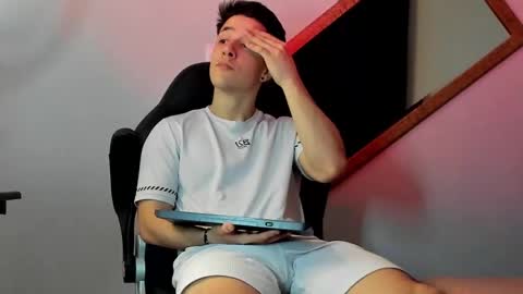 adan online show from March 11, 1:16 am