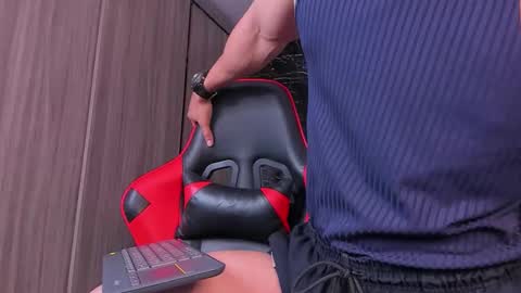 Adan Sin online show from December 15, 5:42 pm