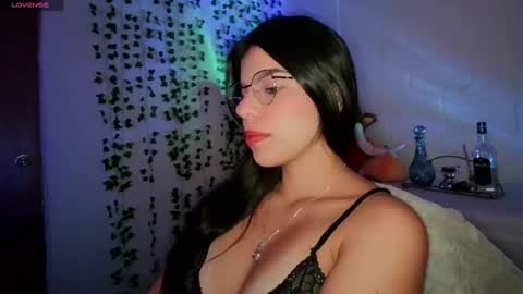 Adara online show from February 6, 9:38 pm