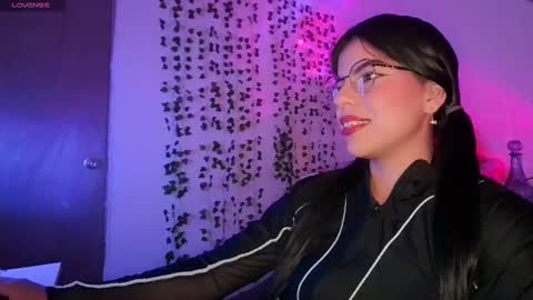 Adara online show from February 26, 6:59 pm