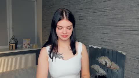 Adeline online show from September 15, 9:27 pm