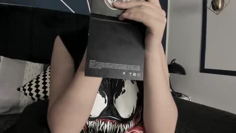 Snapshot of adeelinee chatting on February 25, 7:38 pm Ade online show from February 25, 7:38 pm