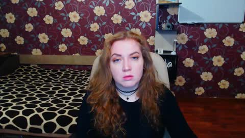 Snapshot of adel_redhead_ chatting on December 18, 4:17 pm Adel online show from December 18, 4:17 pm