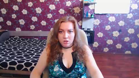 Snapshot of adel_redhead_ chatting on February 11, 10:36 am Adel online show from February 11, 10:36 am