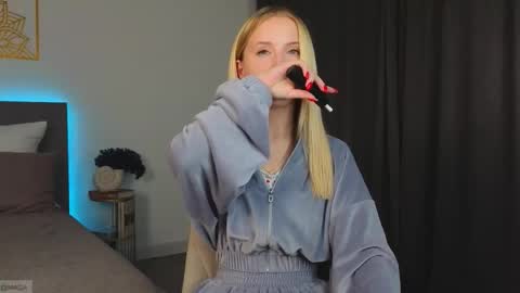 Adele online show from September 14, 10:22 pm