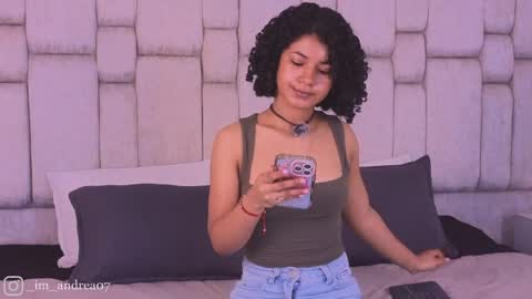 Andrea online show from April 1, 11:55 am