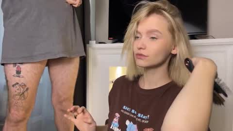 Adele Nick online show from November 29, 9:39 am