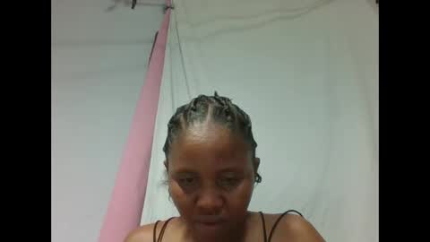 adelealy online show from October 20, 6:46 pm