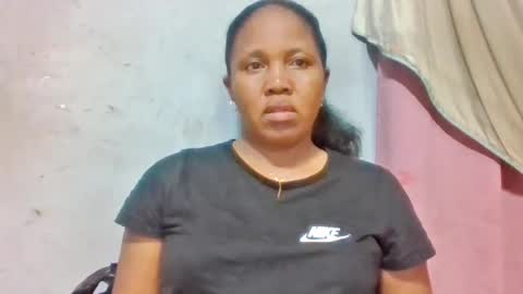 adelealy online show from June 15, 1:19 am
