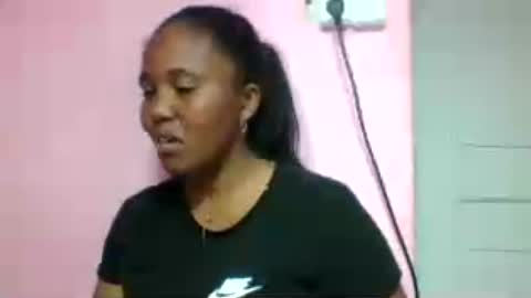 adelealy online show from July 10, 6:34 pm