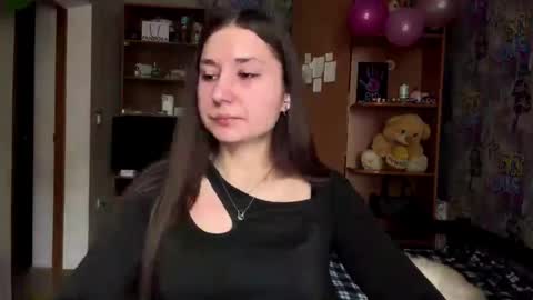 Poly online show from February 25, 7:23 am