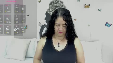 Adele Smithh online show from February 25, 11:32 am