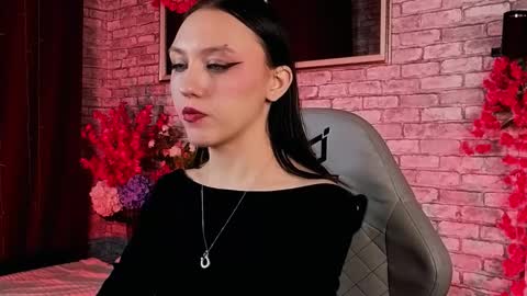 miss Ada online show from September 19, 6:06 am