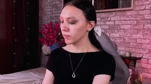 miss Ada online show from September 17, 10:52 am