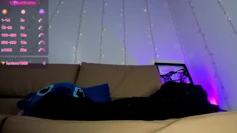 adelinaconte1 online show from February 18, 7:09 pm