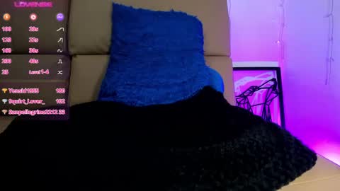 adelinaconte1 online show from February 17, 10:05 pm